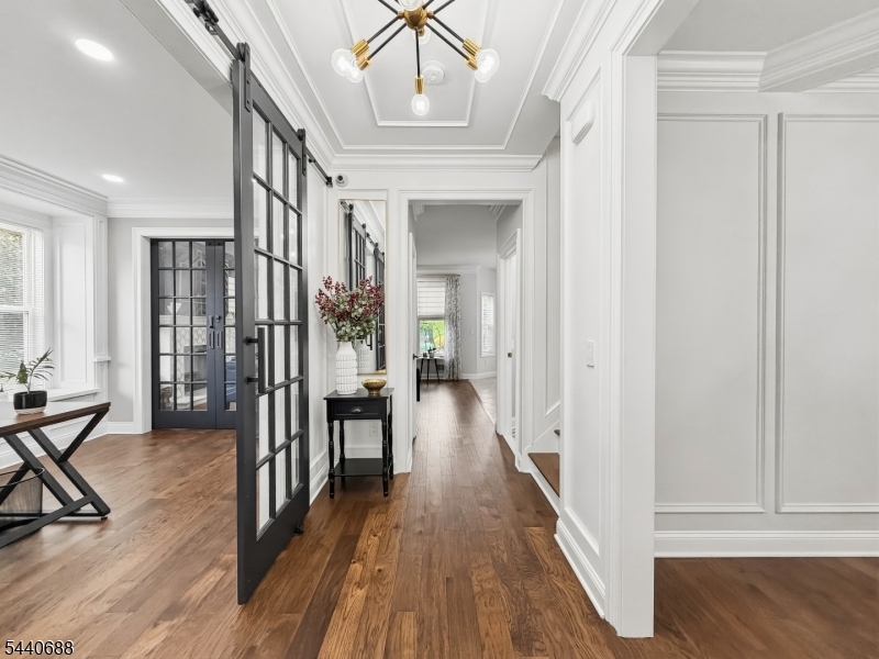 323 Frank Applegate Road Jackson, NJ 08527 - Photo 2 of 47
