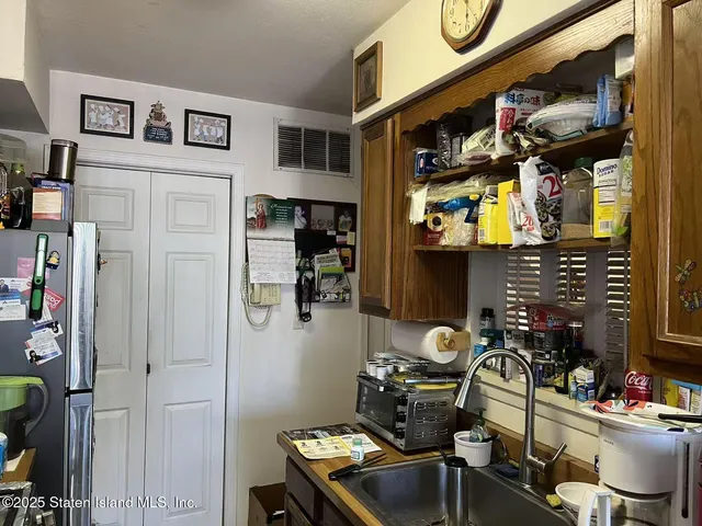 $548,000 | 190 Monahan Avenue | New Springville