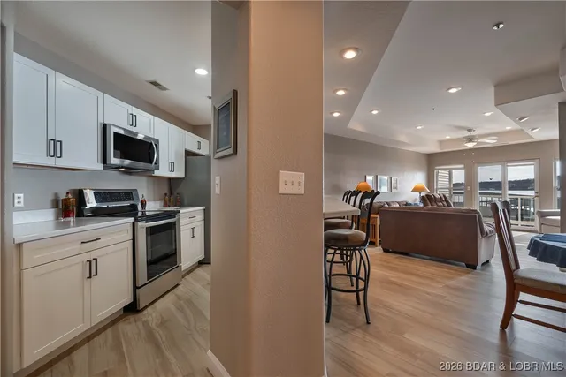 $329,900 | 214 Emerald Bay Drive, Unit 1D, Lake Ozark, MO 65049