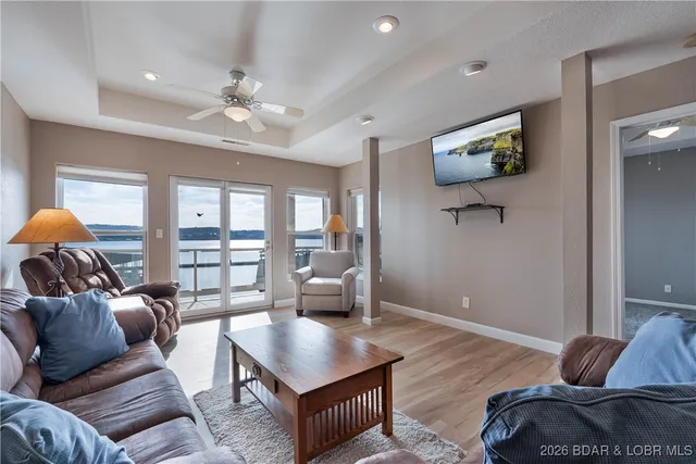 $329,900 | 214 Emerald Bay Drive, Unit 1D, Lake Ozark, MO 65049
