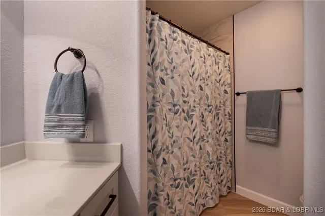 $329,900 | 214 Emerald Bay Drive, Unit 1D, Lake Ozark, MO 65049