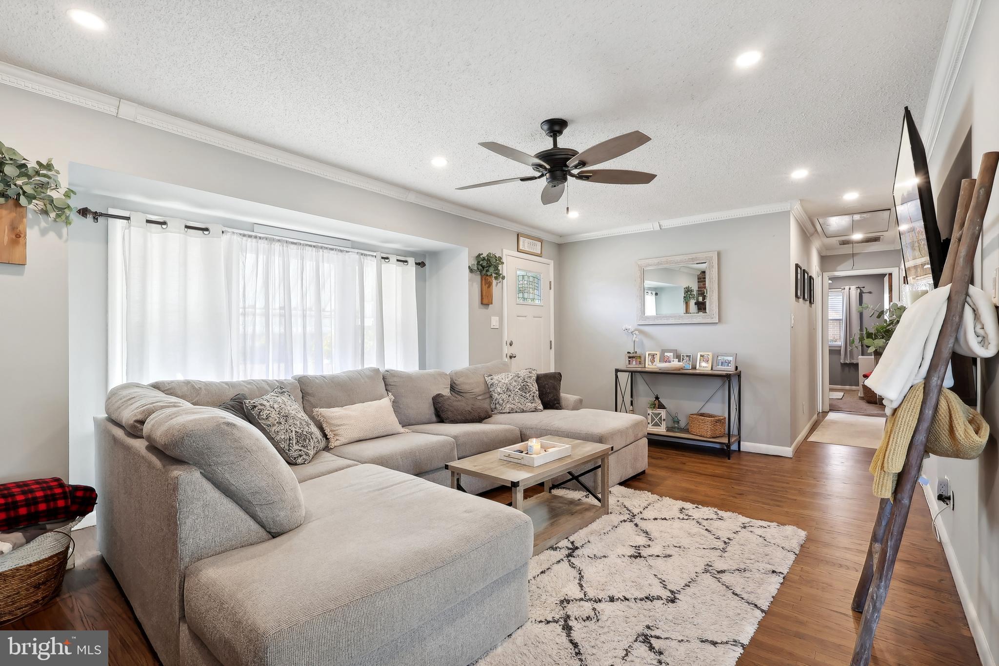 335 Ithaca Avenue Delran, NJ 08075 - Photo 6 of 48