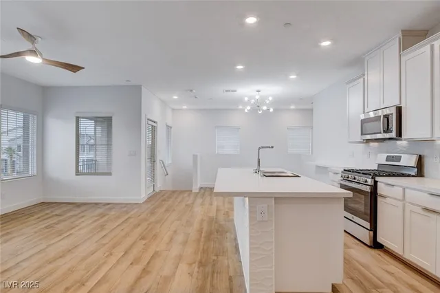 $2,398 | 237 Callen Falls Avenue, Unit 2025, Henderson, NV 89011