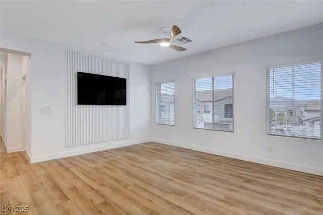 $2,398 | 237 Callen Falls Avenue, Unit 2025, Henderson, NV 89011