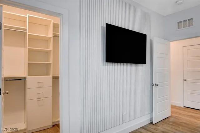 $2,398 | 237 Callen Falls Avenue, Unit 2025, Henderson, NV 89011