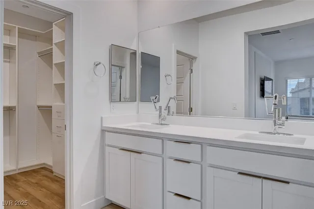 $2,398 | 237 Callen Falls Avenue, Unit 2025, Henderson, NV 89011