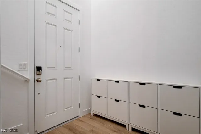 $2,398 | 237 Callen Falls Avenue, Unit 2025, Henderson, NV 89011