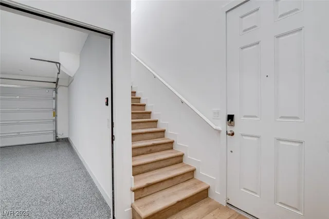 $2,398 | 237 Callen Falls Avenue, Unit 2025, Henderson, NV 89011