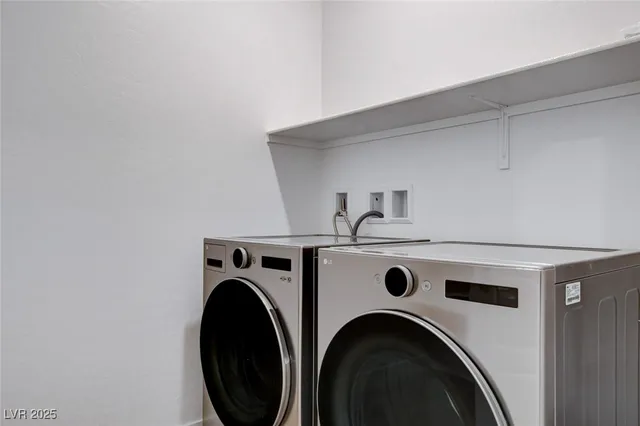 $2,398 | 237 Callen Falls Avenue, Unit 2025, Henderson, NV 89011