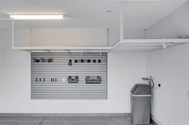 $2,398 | 237 Callen Falls Avenue, Unit 2025, Henderson, NV 89011