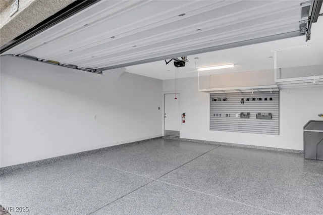 $2,398 | 237 Callen Falls Avenue, Unit 2025, Henderson, NV 89011