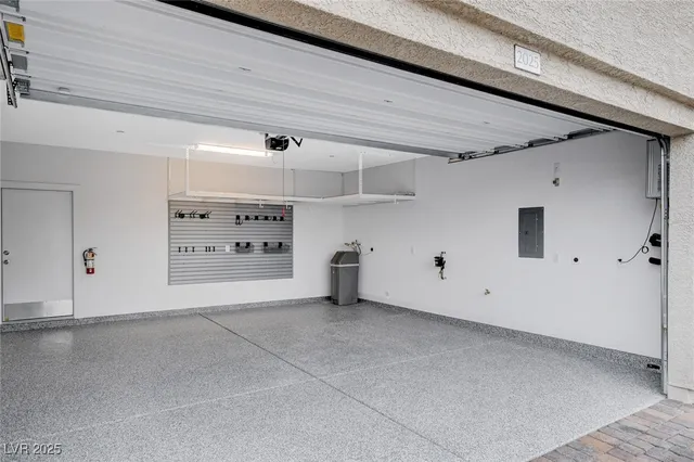 $2,398 | 237 Callen Falls Avenue, Unit 2025, Henderson, NV 89011