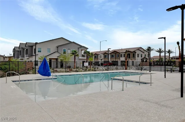 $2,398 | 237 Callen Falls Avenue, Unit 2025, Henderson, NV 89011