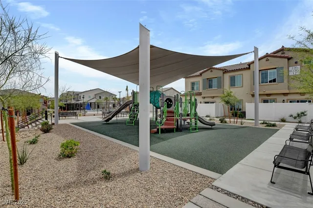 $2,398 | 237 Callen Falls Avenue, Unit 2025, Henderson, NV 89011