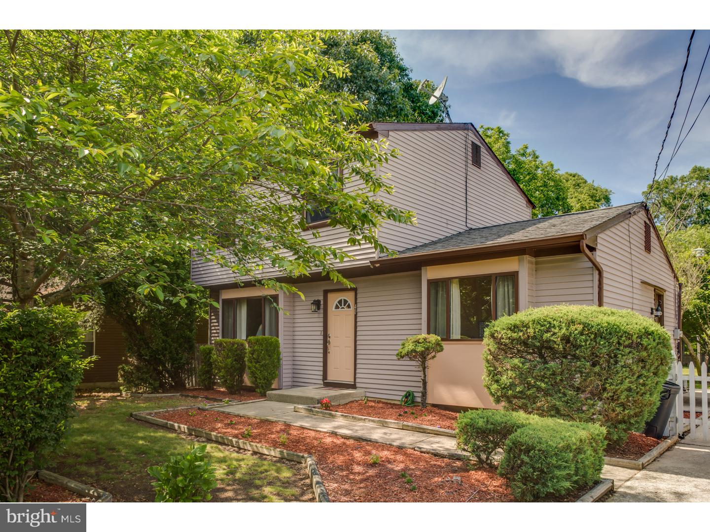 40 Evesham Road Cherry Hill, NJ 08003 - Photo 1 of 25