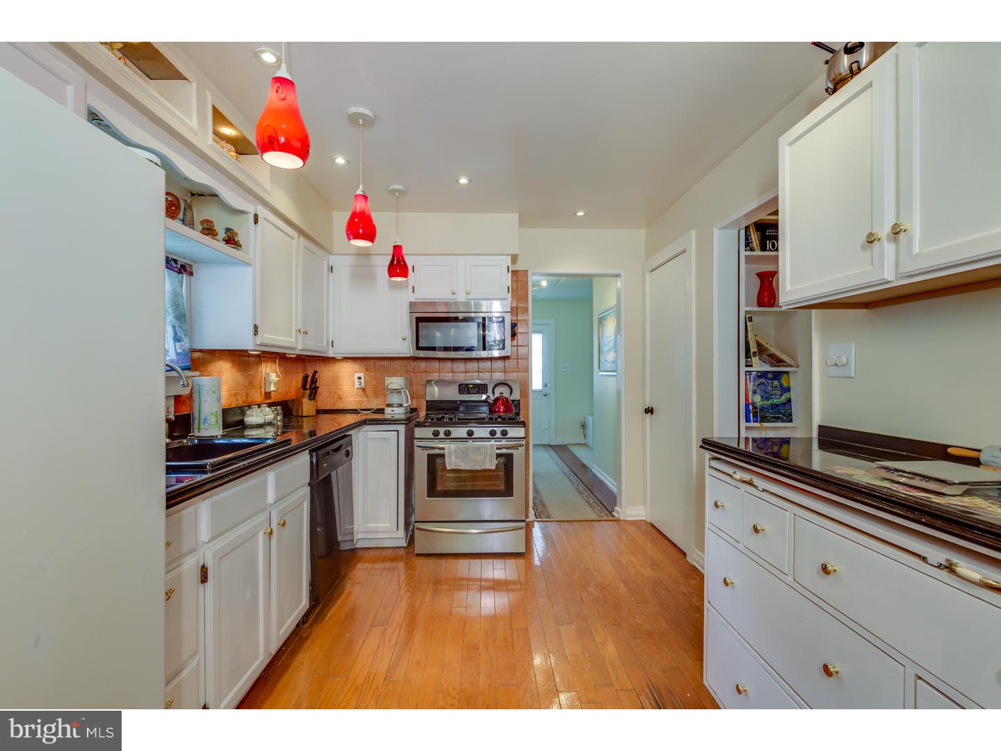 40 Evesham Road Cherry Hill, NJ 08003 - Photo 8 of 25