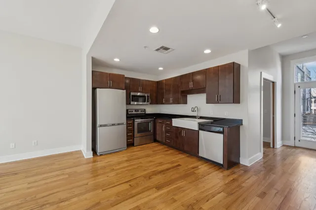 $545,000 | 508 Madison Street, Unit 5, Nashville, TN 37208