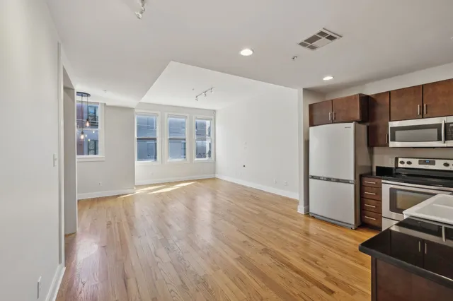 $545,000 | 508 Madison Street, Unit 5, Nashville, TN 37208