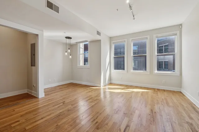 $545,000 | 508 Madison Street, Unit 5, Nashville, TN 37208