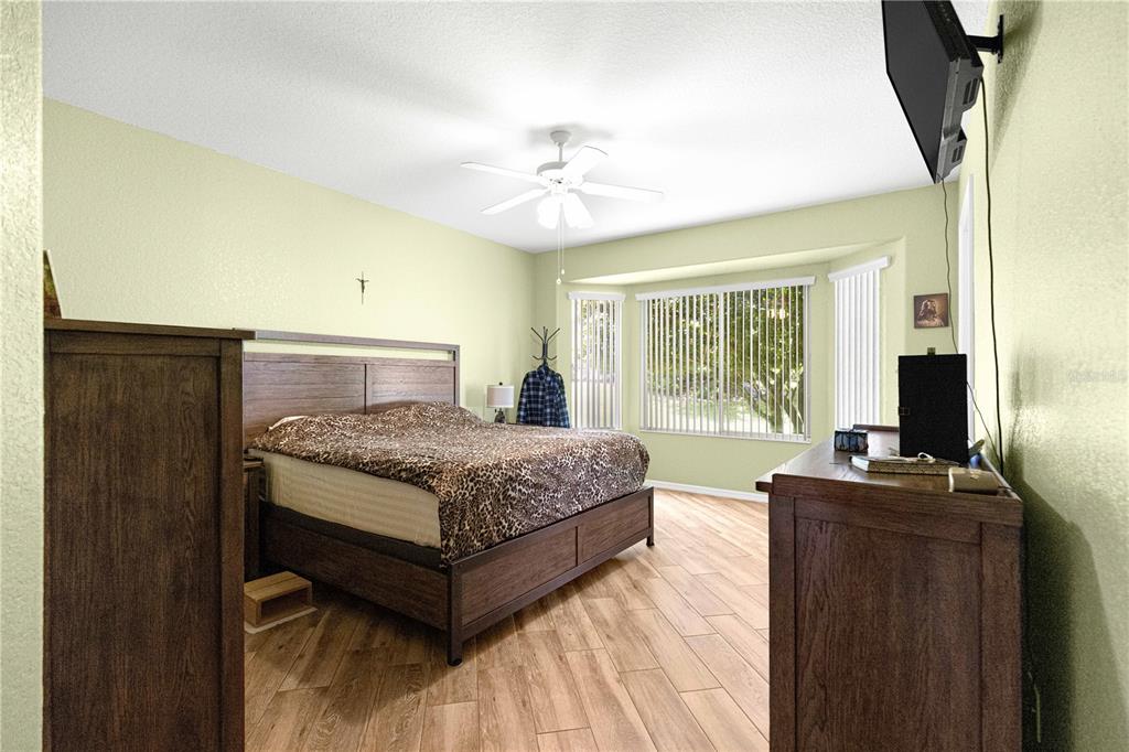 12864 Southeast 92nd Court Road Summerfield, FL 34491 - Photo 16 of 67 Gallery Image 16