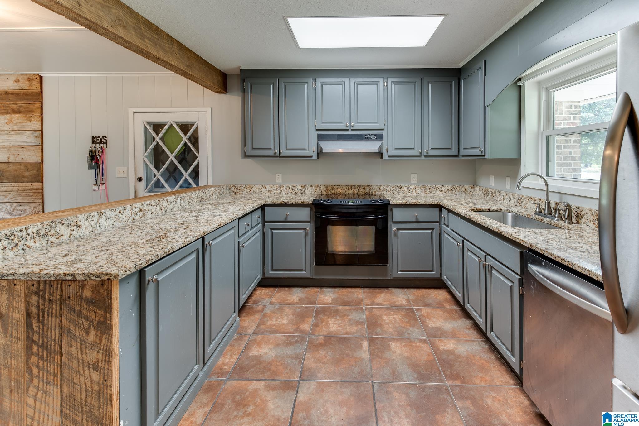 308 Cahaba Avenue Linden, AL 36748 - Photo 10 of 50