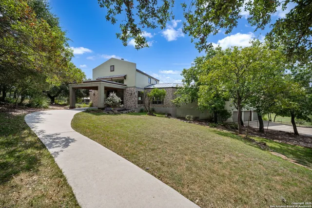 $1,175,000 | 8227 Rocking Horse Lane, Boerne, TX 78015