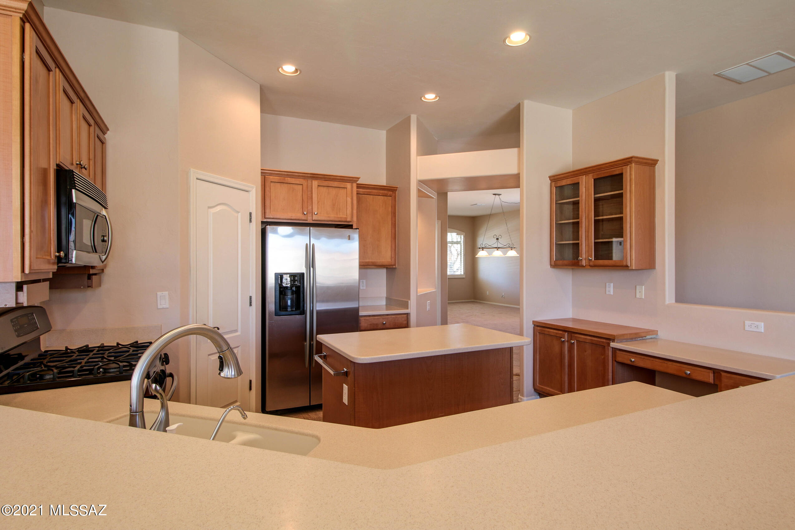 7998 North Rondure Loop Tucson, AZ 85743 - Photo 13 of 39 Gallery Image 13