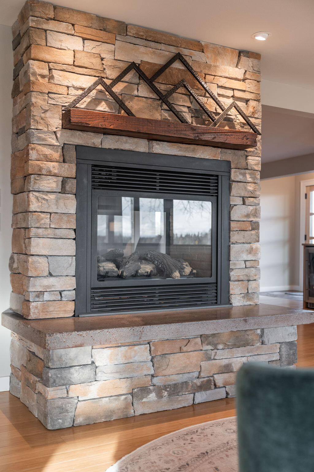 64835 Hunnell Road Bend, OR 97703 - Photo 8 of 110 5-web-or-mls-Luxury_Riley_Visuals-5