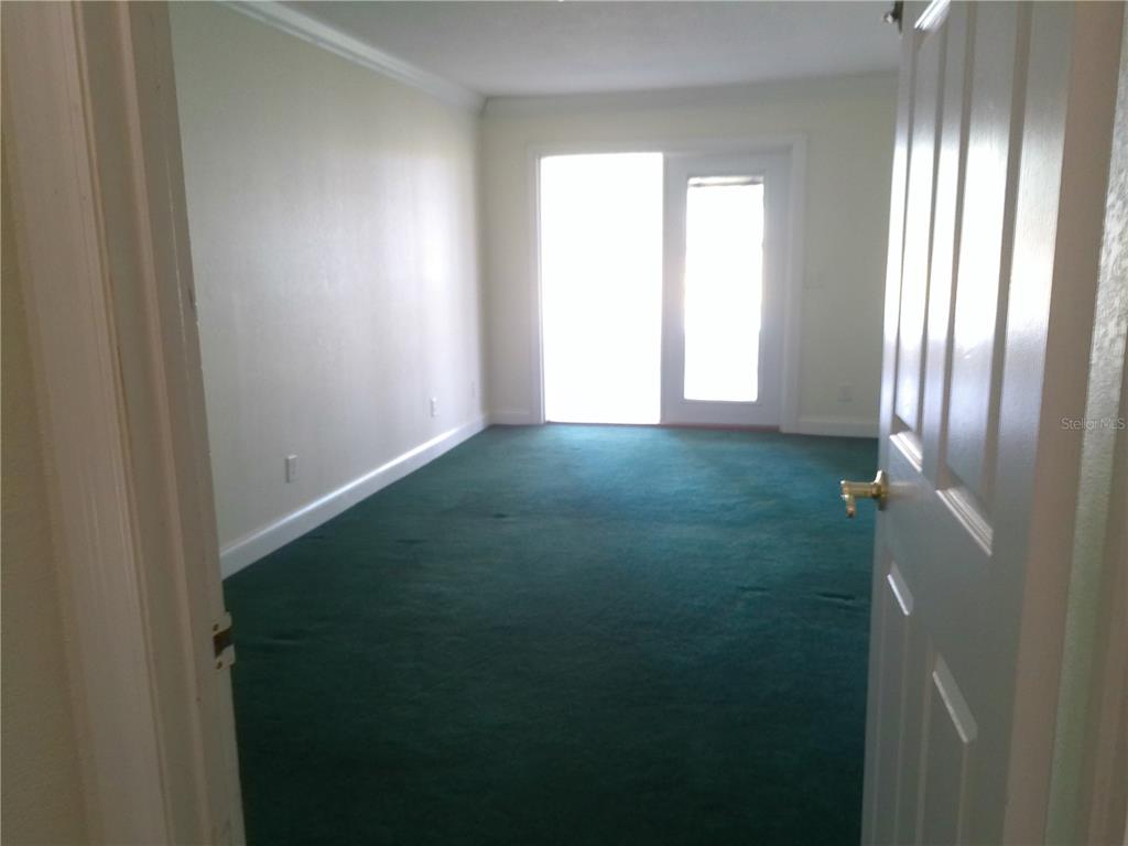 3821 East Osceola Road Geneva, FL 32732 - Photo 33 of 37 a view of empty room with window