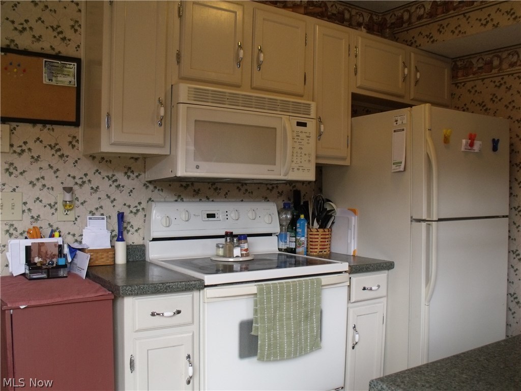 105 Price Road Newark, OH 43055 - Photo 9 of 26 Gallery Image 9