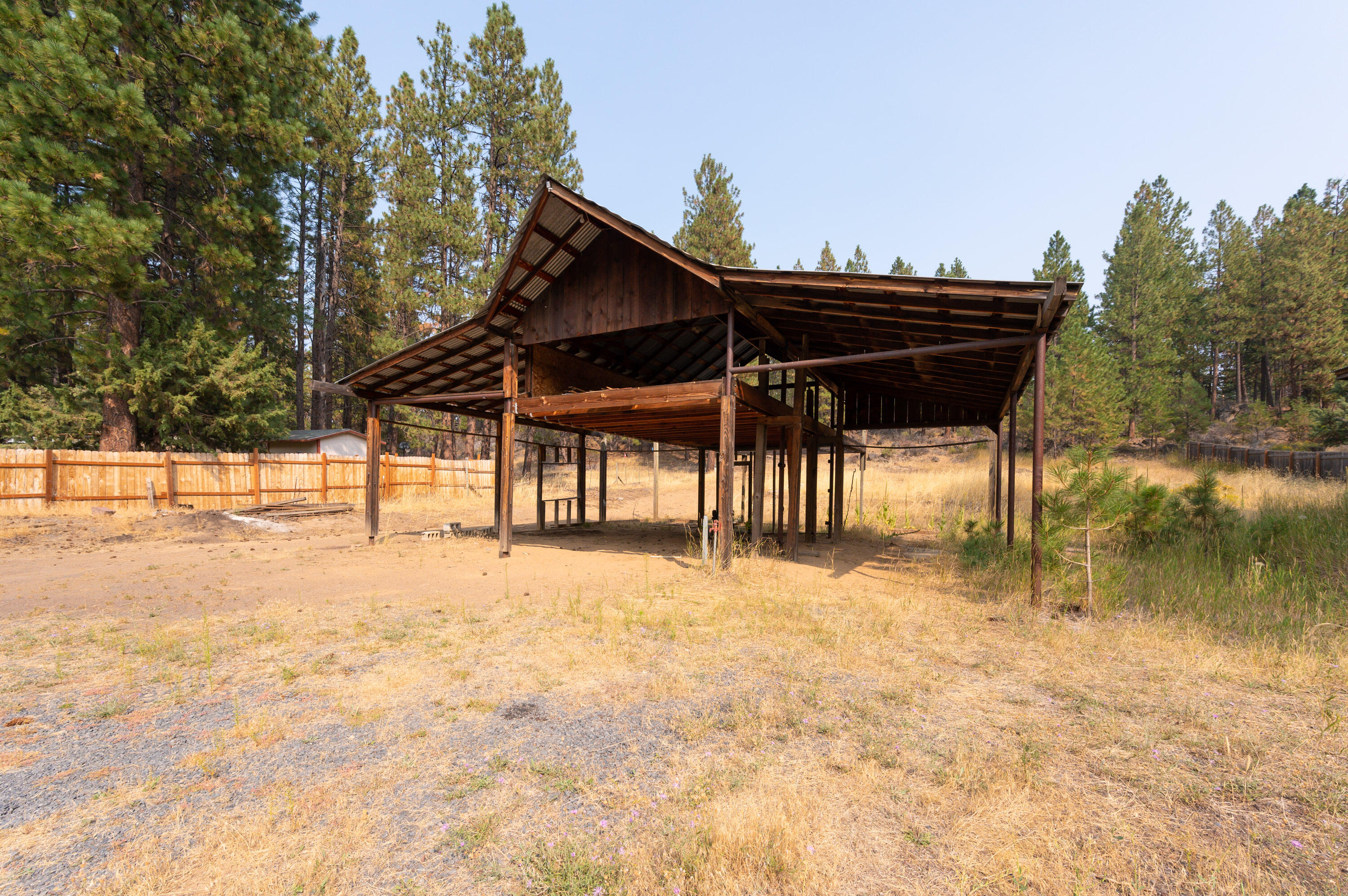 60238 Agate Road Bend, OR 97702 - Photo 29 of 31 TPark_8103_091322