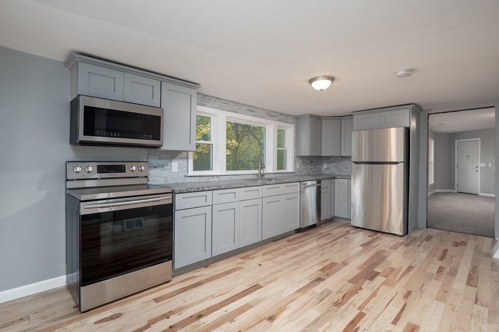 36 G H Wilson Road Spencer, MA 01562 - Photo 5 of 27 Gallery Image 5