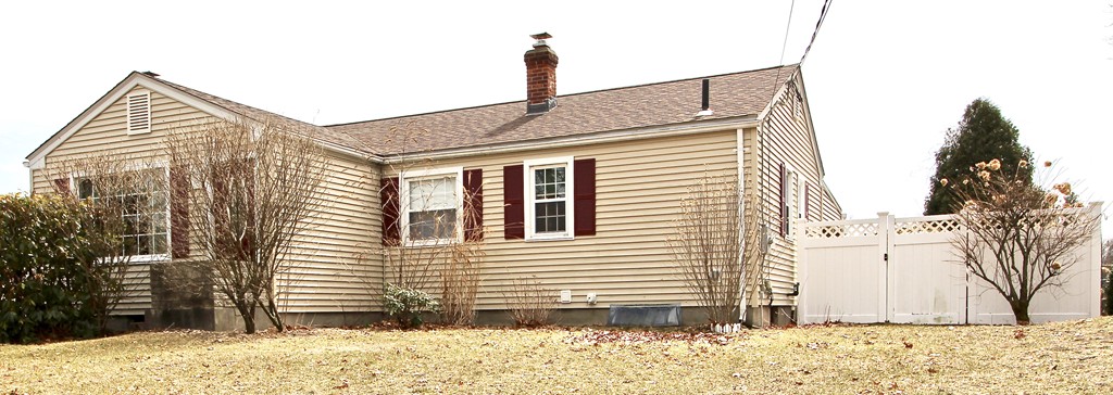 35 Old Farm Road Chicopee, MA 01020 - Photo 1 of 30 Gallery Image 1