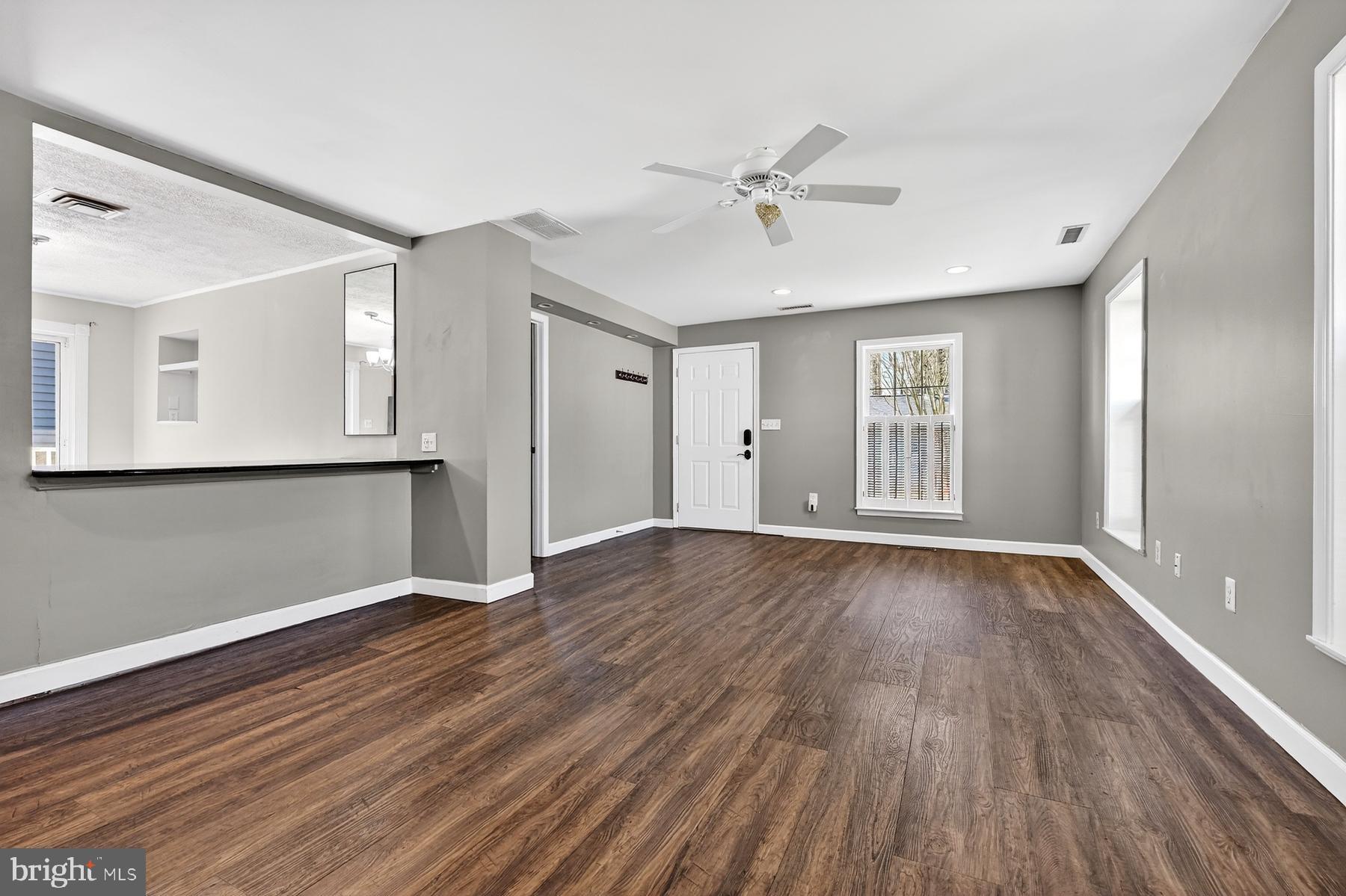 118 Elliott Place Edgewater, MD 21037 - Photo 11 of 57