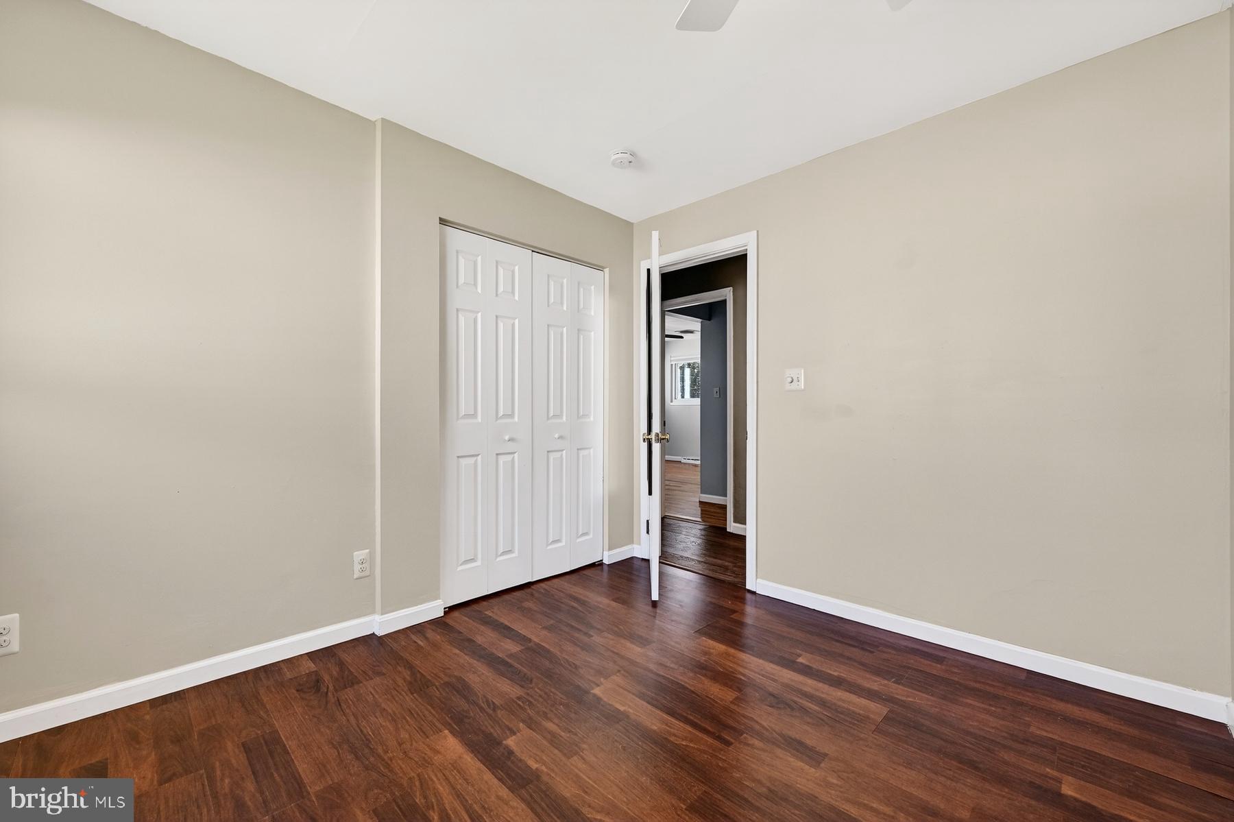 118 Elliott Place Edgewater, MD 21037 - Photo 26 of 57 Bedroom 3