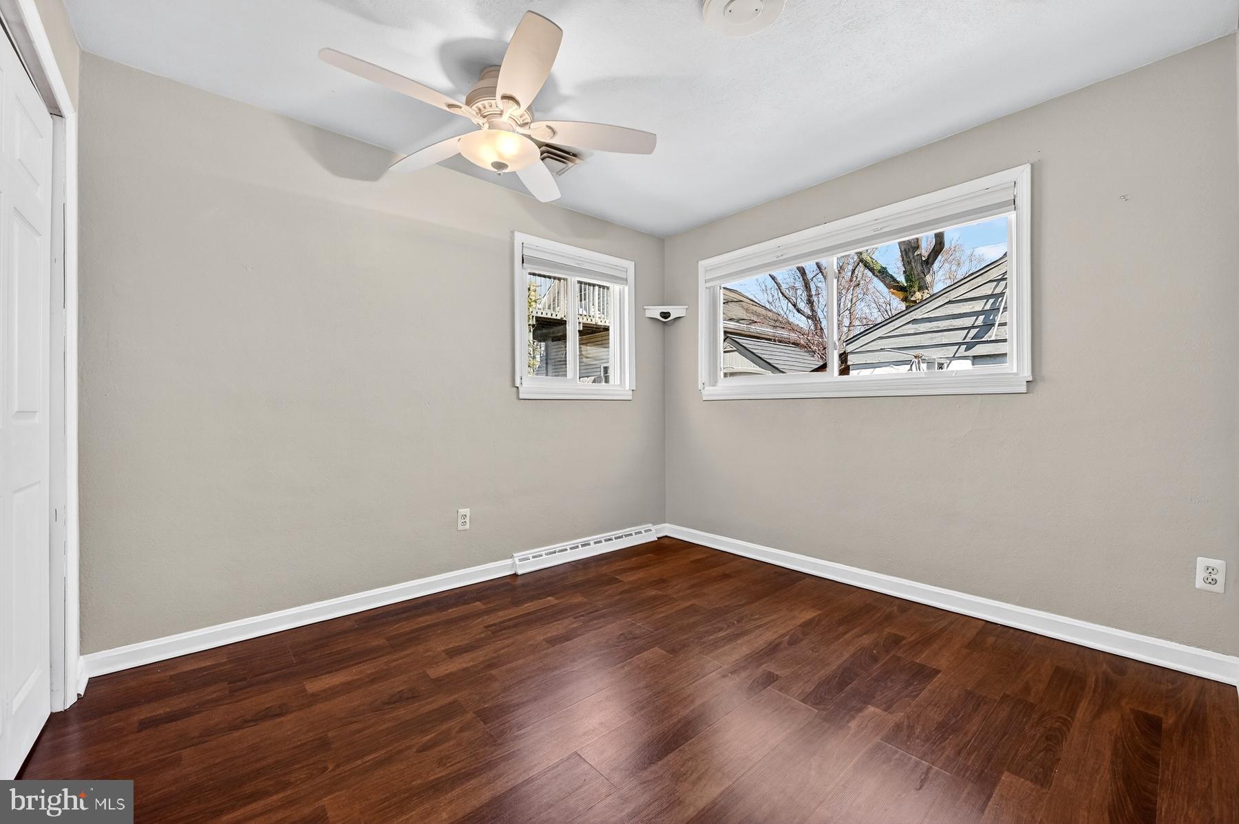 118 Elliott Place Edgewater, MD 21037 - Photo 29 of 57 Bedroom 4