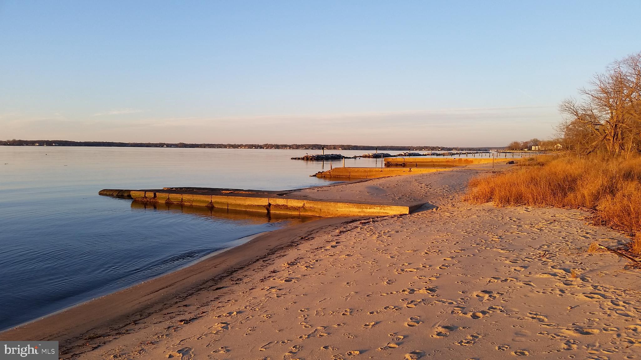 118 Elliott Place Edgewater, MD 21037 - Photo 47 of 57 Beach