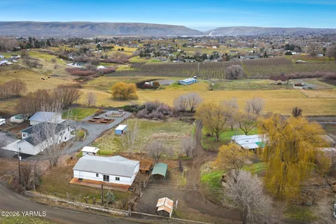 $329,000 | 140 Duim Road, Selah, WA 98942
