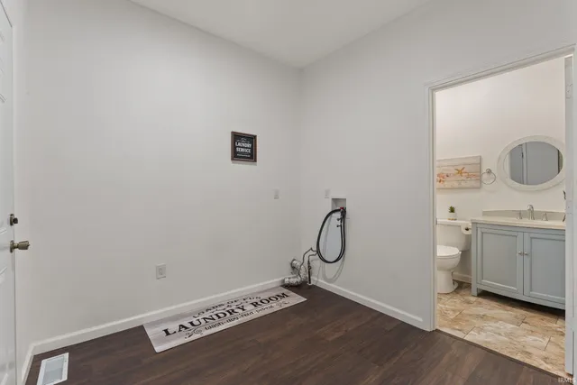 $350,000 | 57845 Crumstown Highway, South Bend, IN 46619