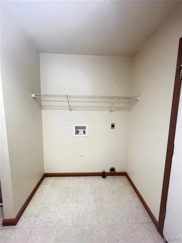 $90,000 | 601 South Arlington Street, Taylorville, IL 62568