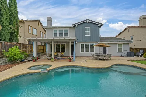 $1,050,000 | 2229 Apple Grey Lane, Rocklin, CA 95765