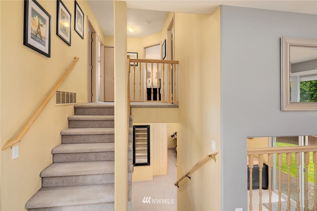 12220 Northeast 168th Place Bothell, WA 98011 - Photo 14 of 25 Gallery Image 14
