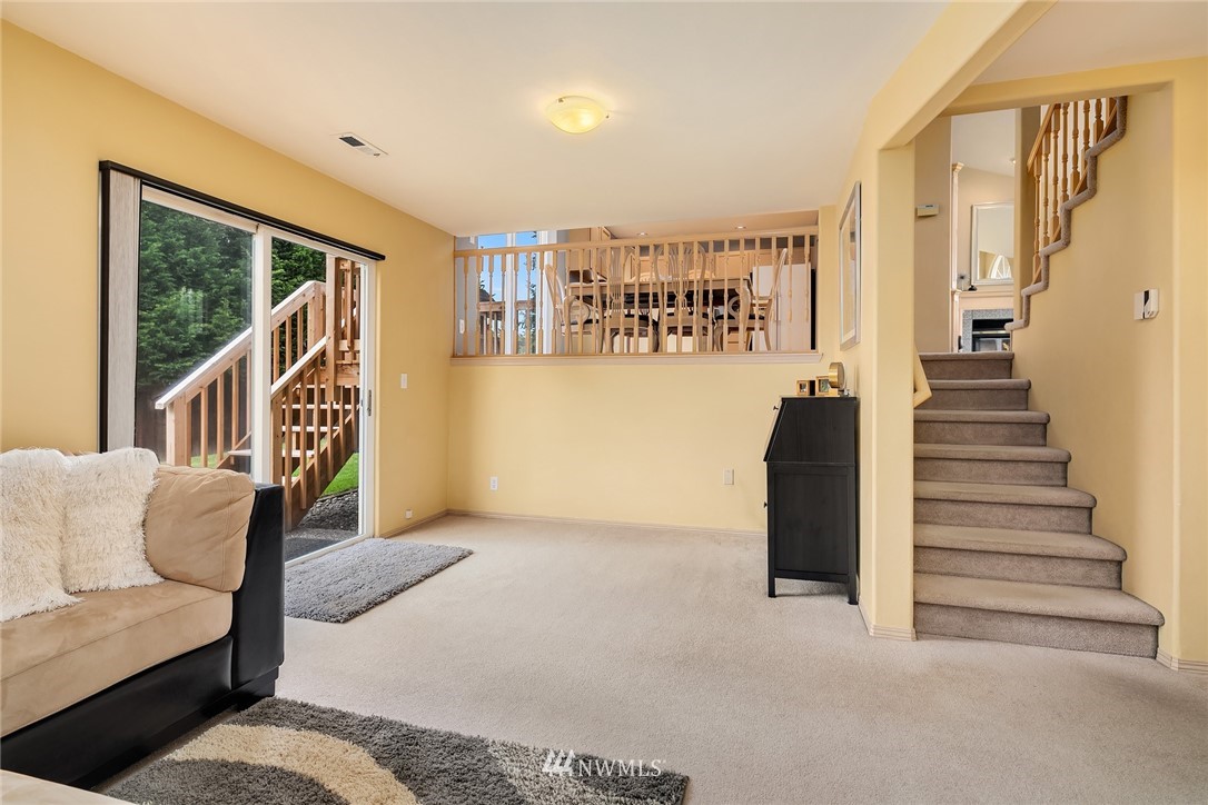 12220 Northeast 168th Place Bothell, WA 98011 - Photo 22 of 25 Gallery Image 22