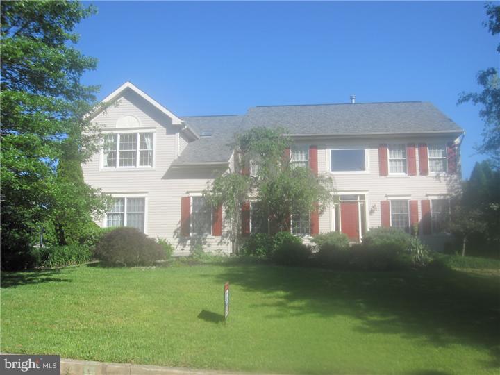 26 Rocking Horse Way Southampton, PA 18966 - Photo 1 of 12 Exterior Front