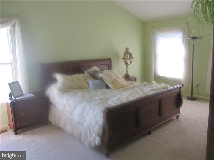 26 Rocking Horse Way Southampton, PA 18966 - Photo 10 of 12 Master Bedroom