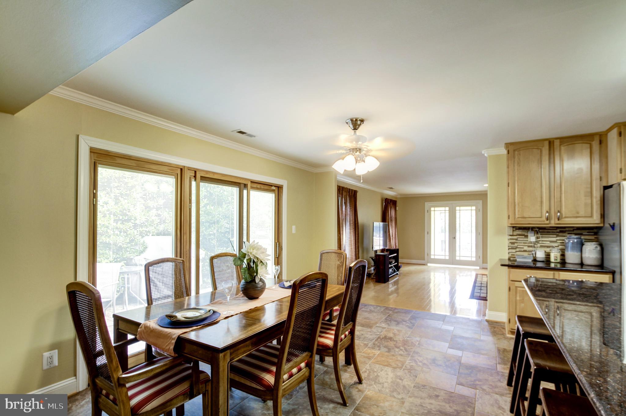 15707 Bond Mill Road Laurel, MD 20707 - Photo 11 of 48 Dining room w/view into Living Room