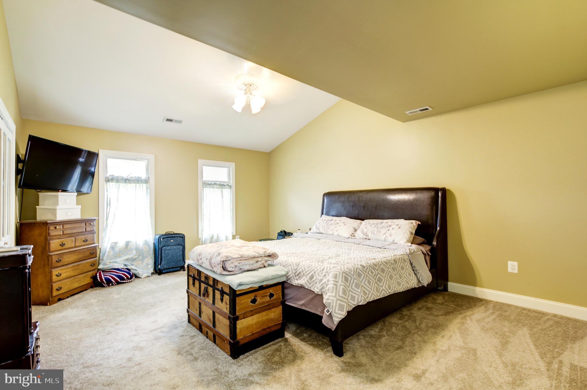 15707 Bond Mill Road Laurel, MD 20707 - Photo 19 of 48 Master Bedroom