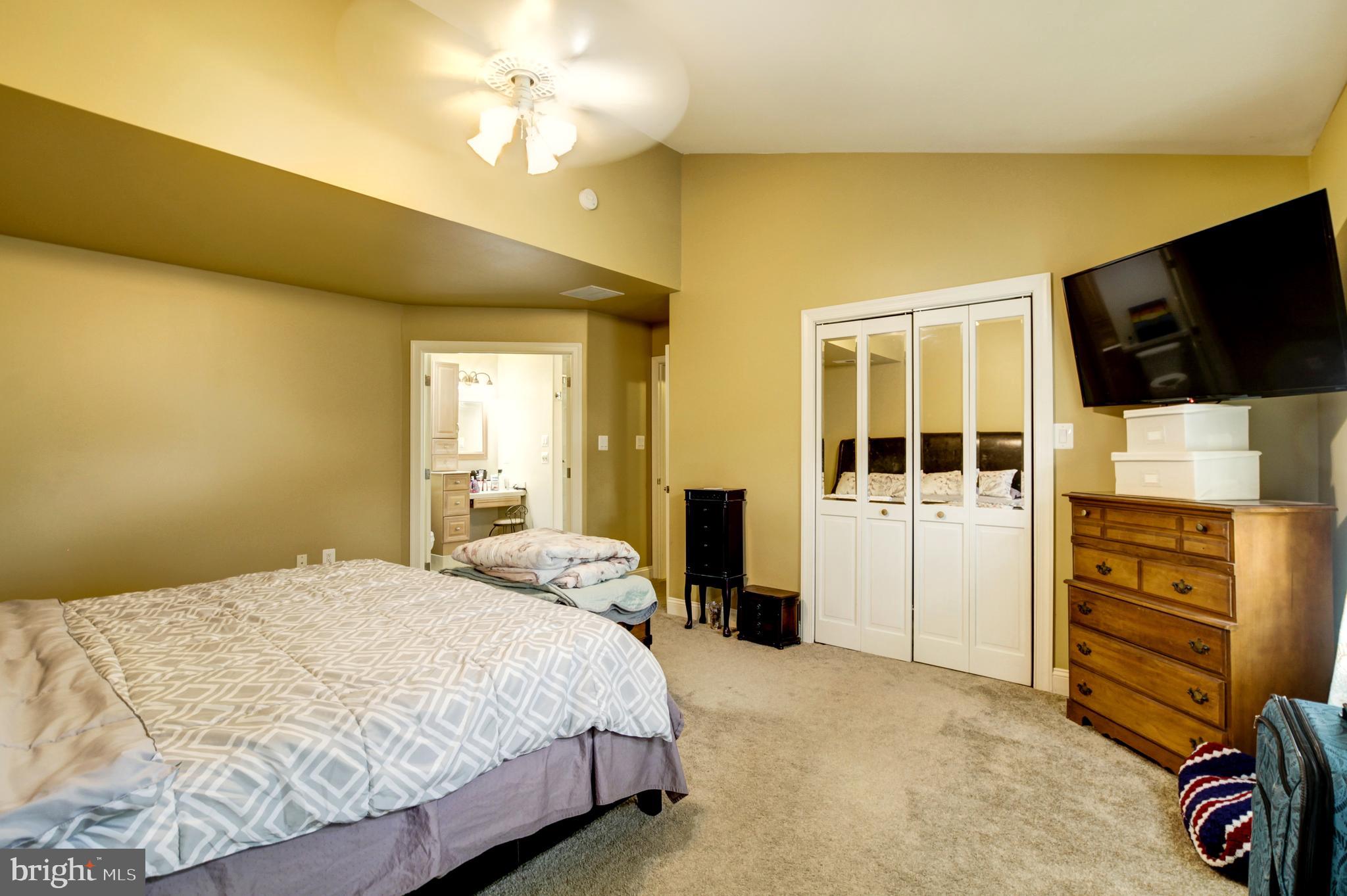 15707 Bond Mill Road Laurel, MD 20707 - Photo 21 of 48 Master Bedroom w/Walk-In Closet