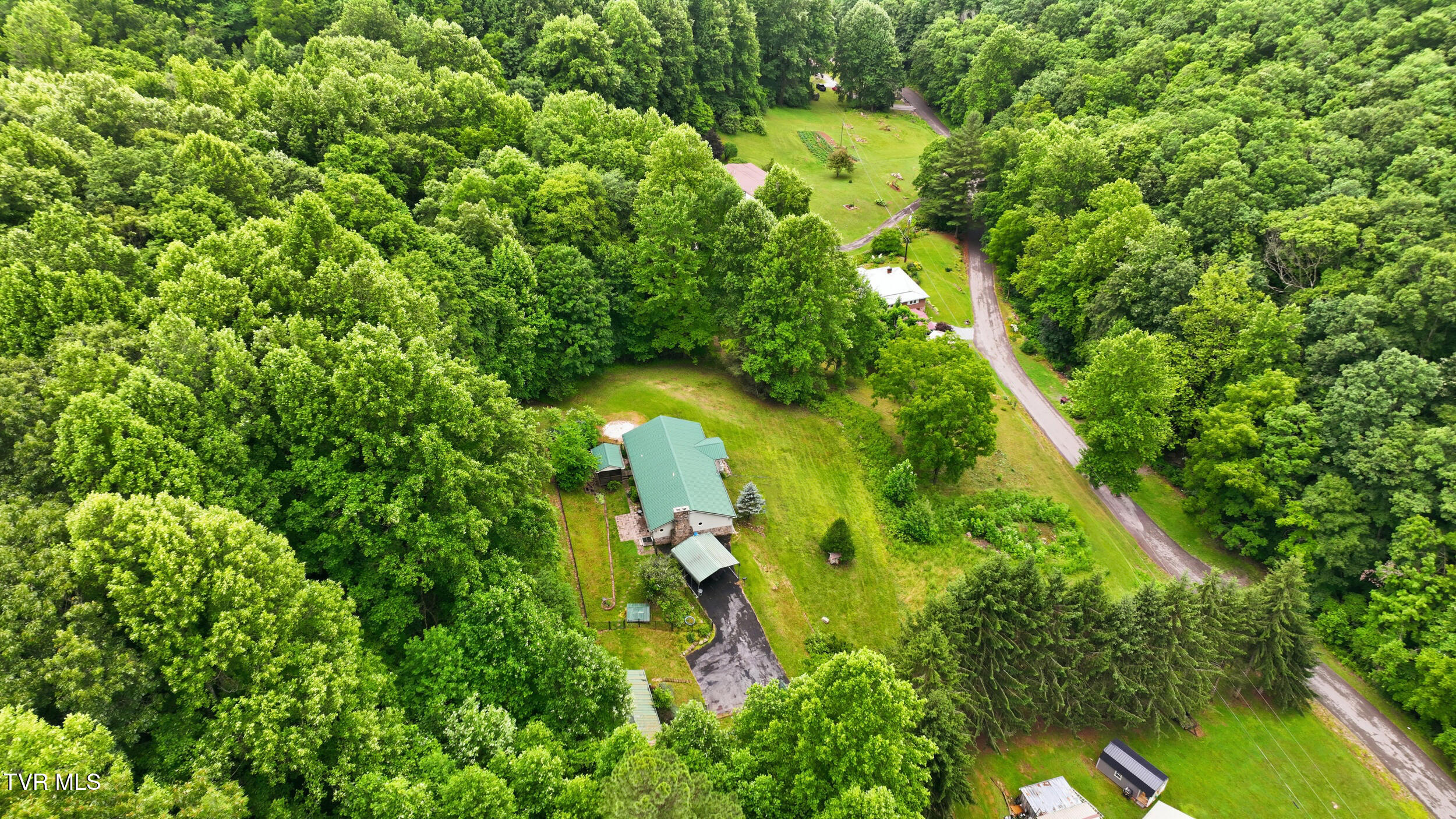 5100 Chandler Road Big Stone Gap, VA 24219 - Photo 38 of 42 41_5100 chandler rd-7