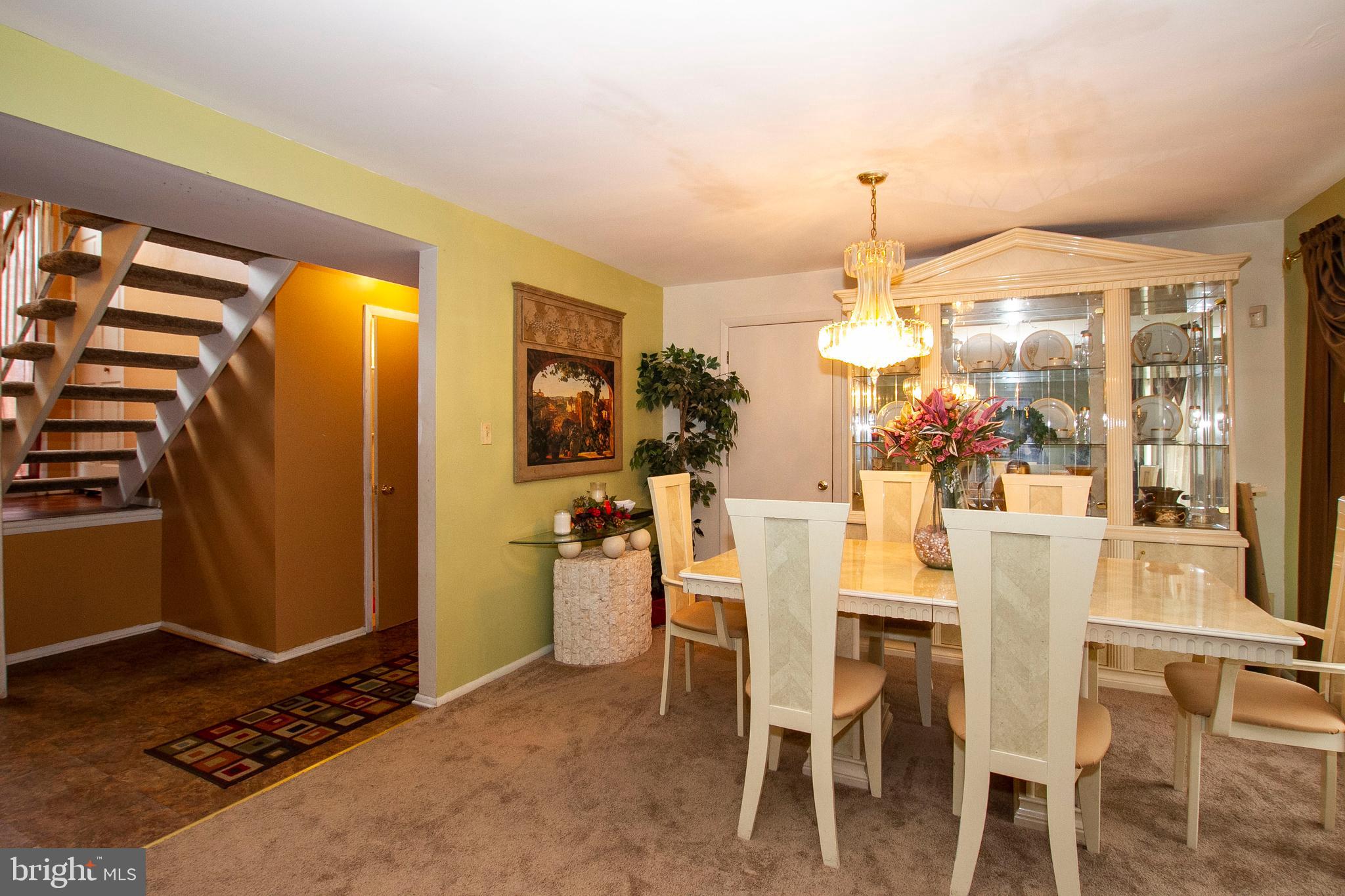 1011 Smoke Tree Road Baltimore, MD 21208 - Photo 5 of 22 Gallery Image 5